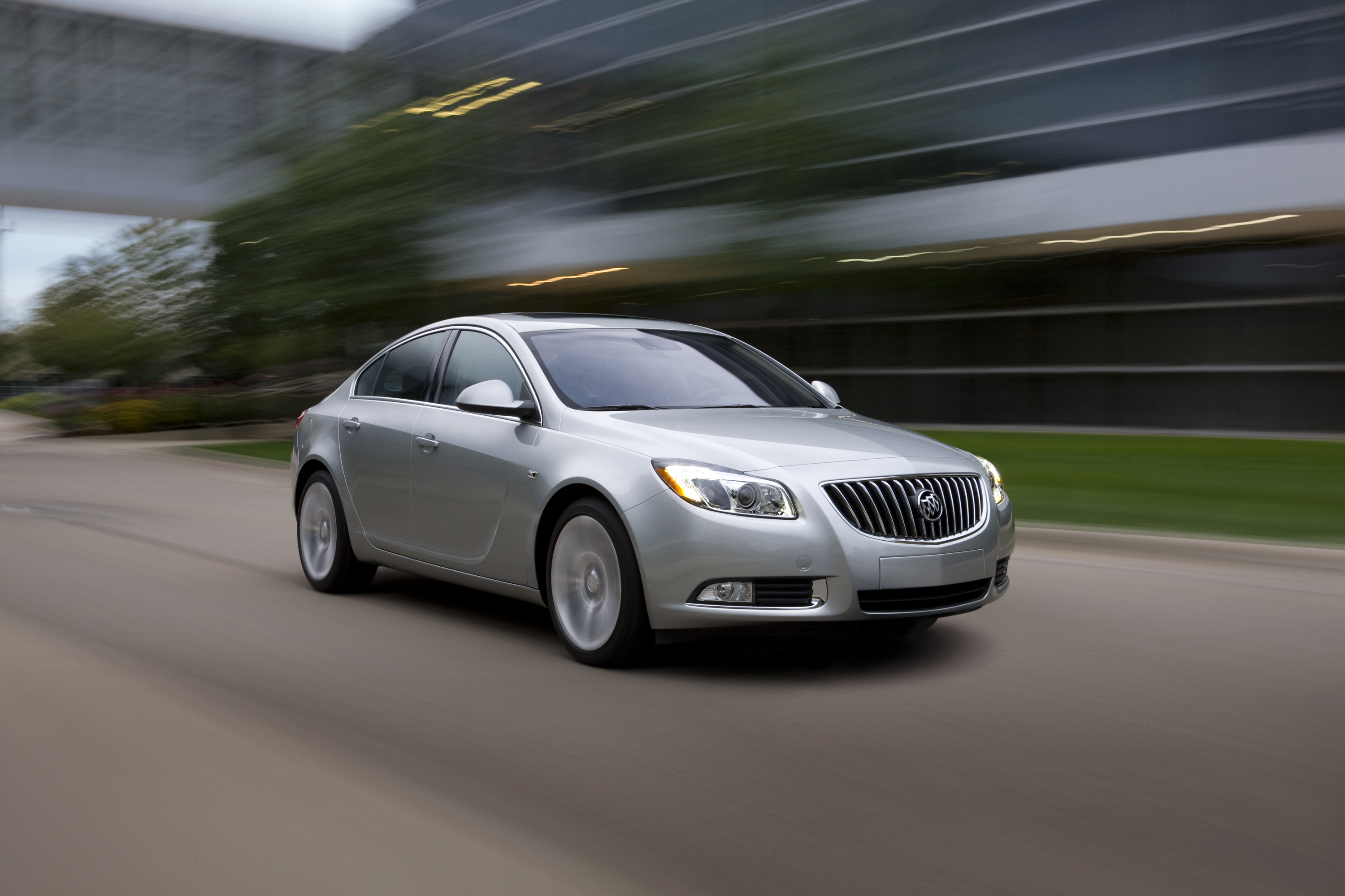 GM Prices 2011 Buick Regal | GM Authority