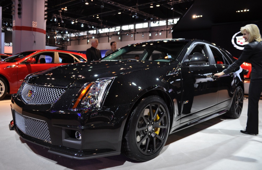 2011 Cadillac  on Chicago 2011  The Cadillac Cts V Wagon Black Diamond Edition Is The