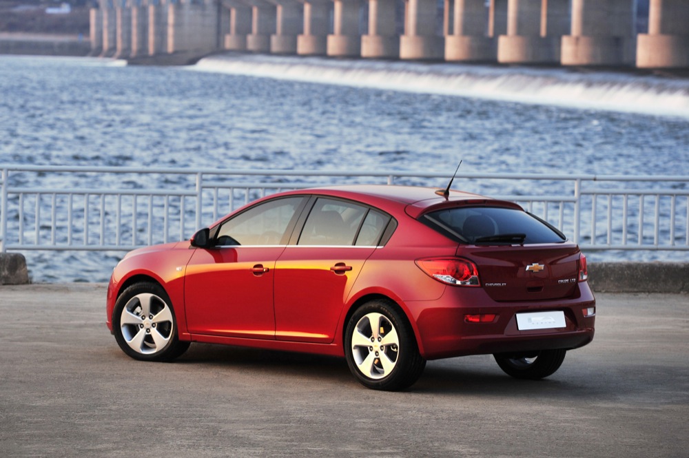 2011 Chevrolet Cruze 5 Door Hatchback Gm Authority