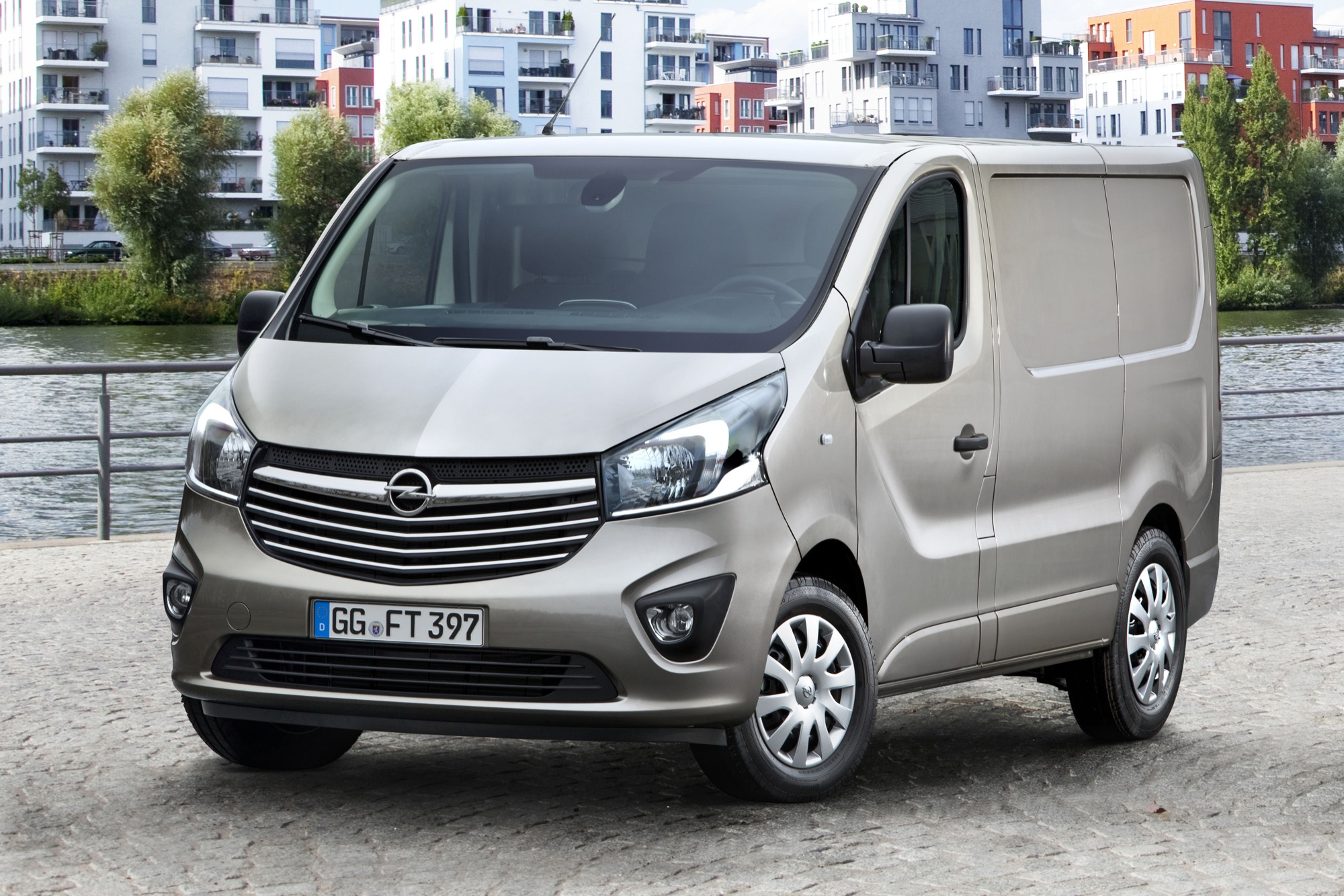 2015 Opel Vivaro Commercial Van Revealed  GM Authority