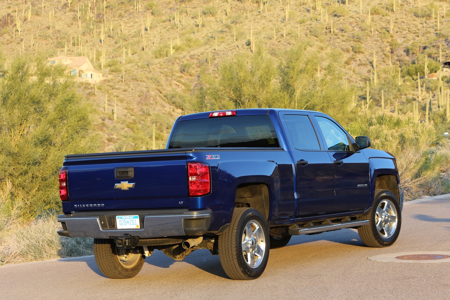 What are some good forums for discussing the Chevy 2500HD?
