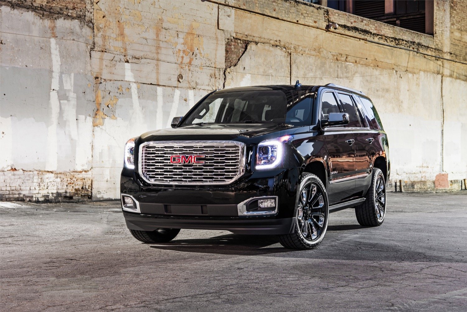 2018-gmc-yukon-pictures-gm-authority