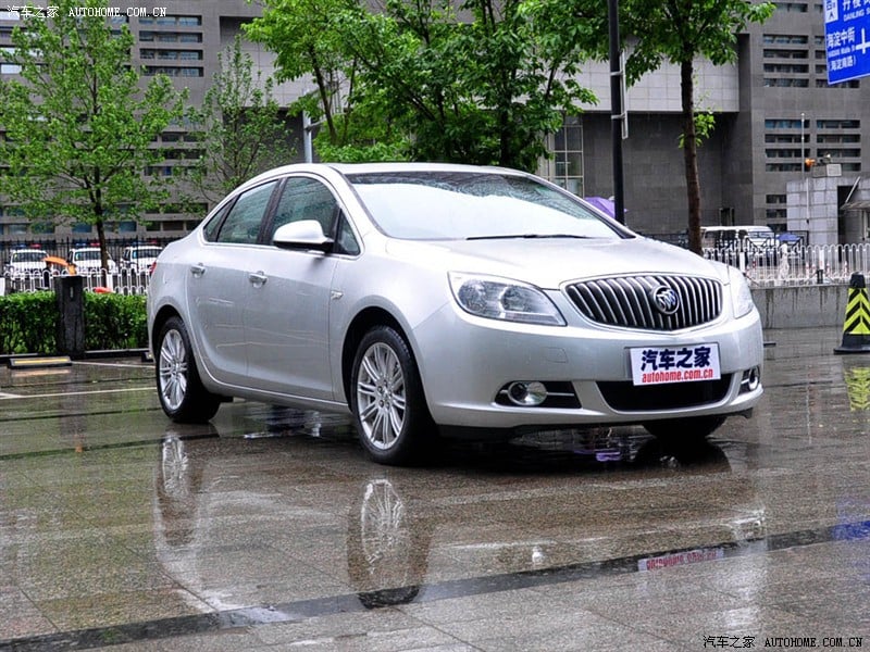 2011-Buick-Excelle-GT-3.jpg