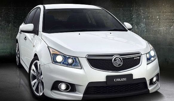 Melbourne 2011: Holden Cruze Hatchback Show Car Looks ... Melbourne 2011: Holden Cruze Hatchback Show Car Looks ...
