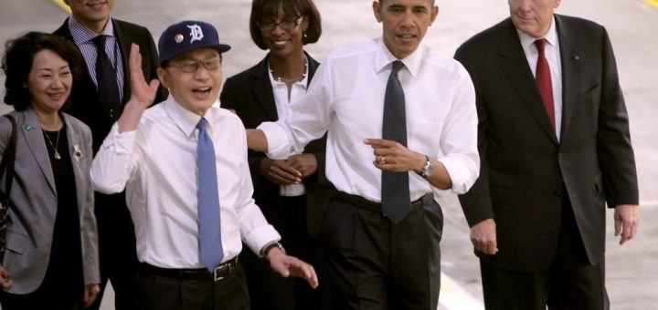 President Obama Tours General Motors Orion Assembly Plant