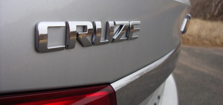 2011 Chevrolet Cruze 2LT - GMA Garage 35