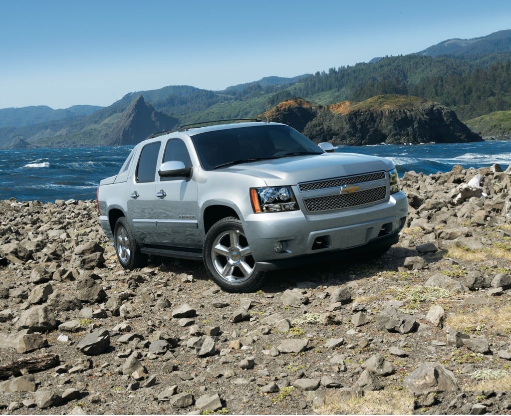 2004 chevy avalanche torque specs