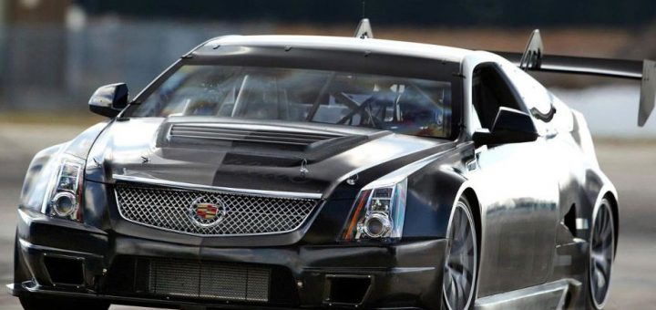 Cadillac Racing - CTS-V Coupe racing