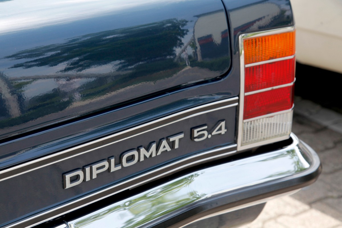 1976-Opel-Diplomat-B-V8-long-2.jpg