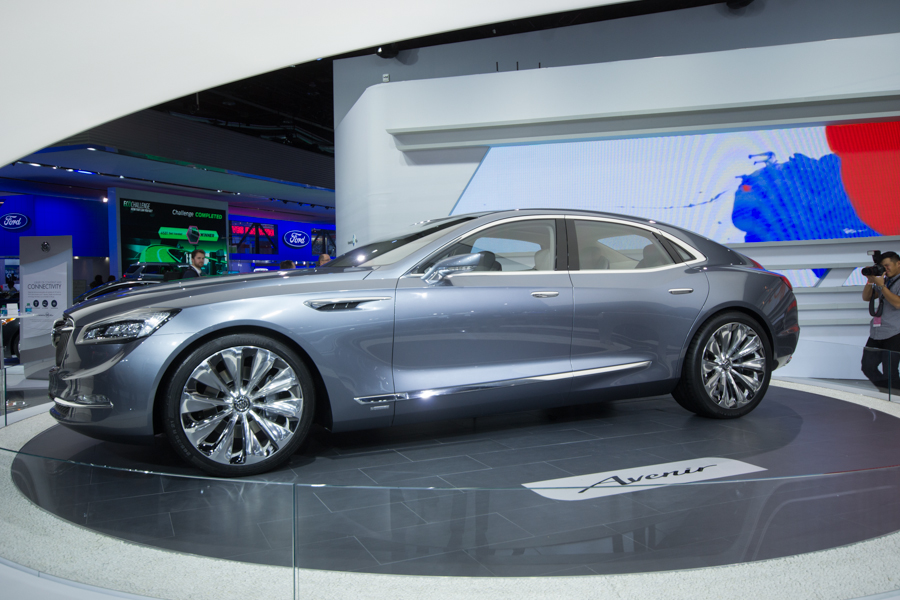 Buick Avenir Wins Eyeson Design Award At Naias 2017 Gm Authority Buick Avenir Wins Eyeson Design Award For Best Designed Concept Vehicle