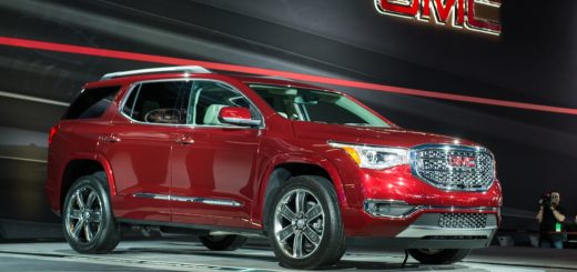 First-Gen Chevy Traverse Lives On For 2017 | GM Authority First-Gen Chevy Traverse Lives On For 2017 | GM Authority