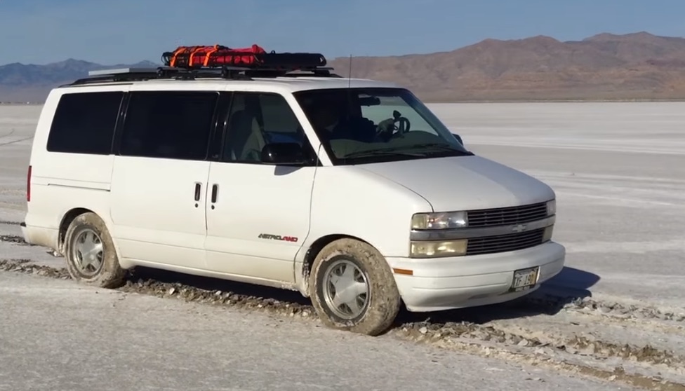 2018 chevy astro