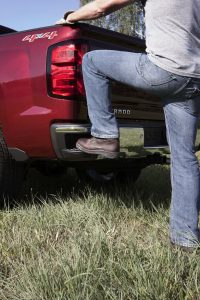 2014 Chevrolet Silverado LTZ CornerStep Rear Bumper