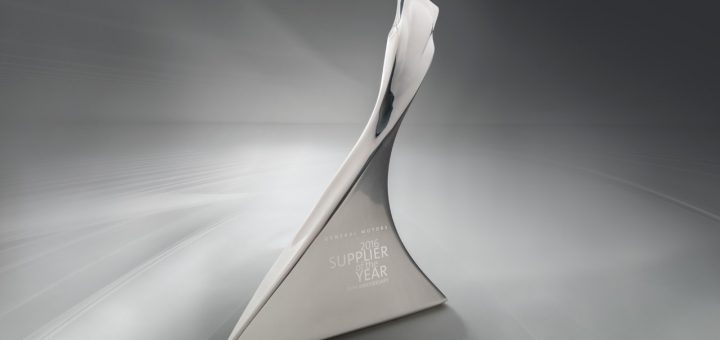 Gm Honors Top Suppliers For 2016 Authority Gm 2016 Supplier Award