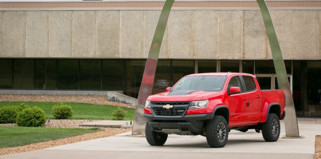 2017 Chevrolet Colorado ZR2 To Make Race Debut | GM Authority 2017 Chevrolet Colorado ZR2 To Make Race Debut | GM Authority