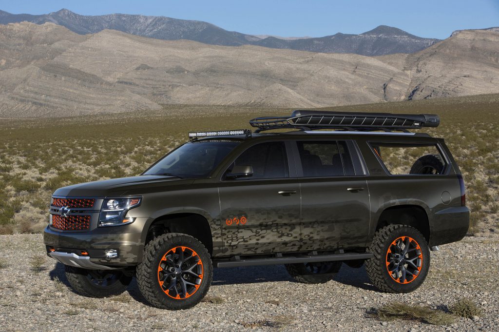 Luke Bryan Chevrolet Suburabn Debuts: SEMA 2017 | GM Authority Luke Bryan Chevrolet Suburabn Debuts: SEMA 2017 | GM Authority