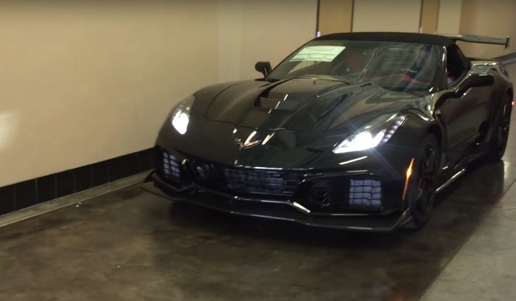 Rick Hendrick Gets His 2019 Corvette ZR1 | GM Authority