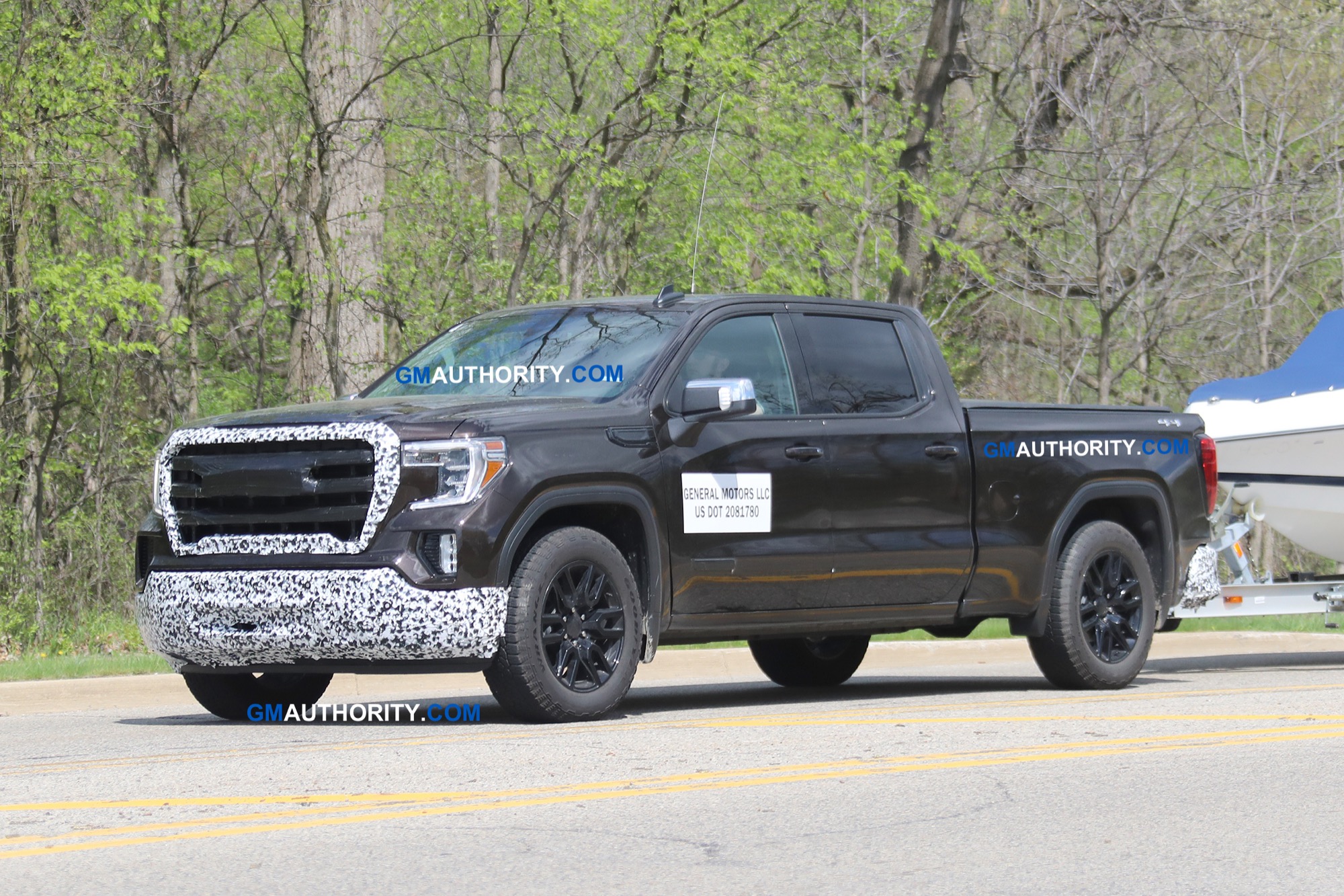 spy-shots-show-2019-gmc-sierra-elevation-edition-photo-gallery-gm