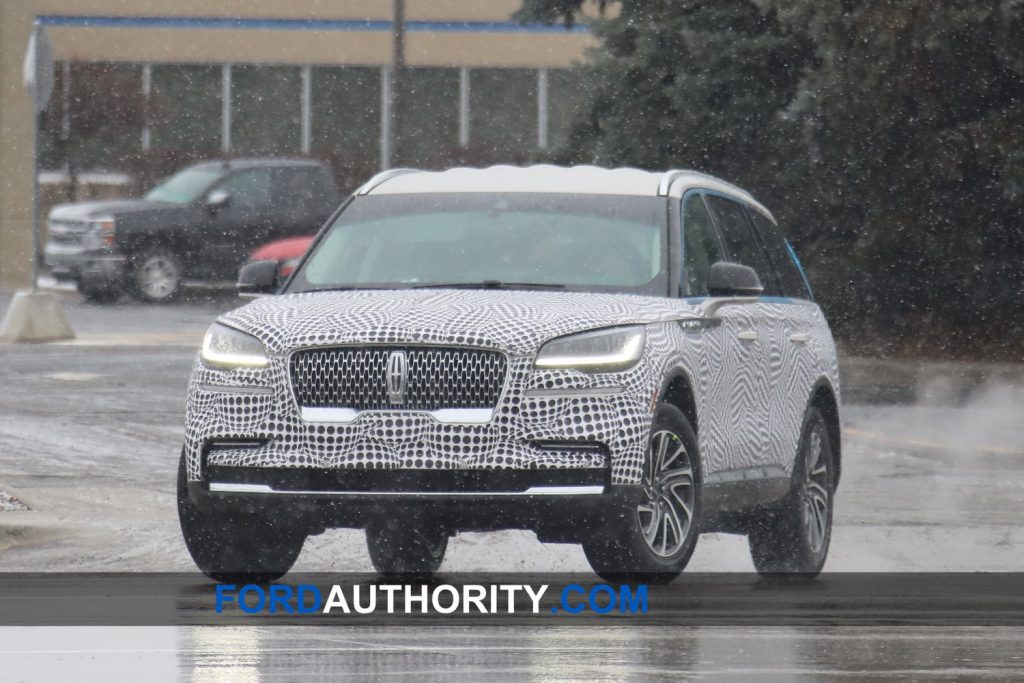 New Lincoln Aviator Spied Looking To Take On Upcoming ... New Lincoln Aviator Spied Looking To Take On Upcoming ...
