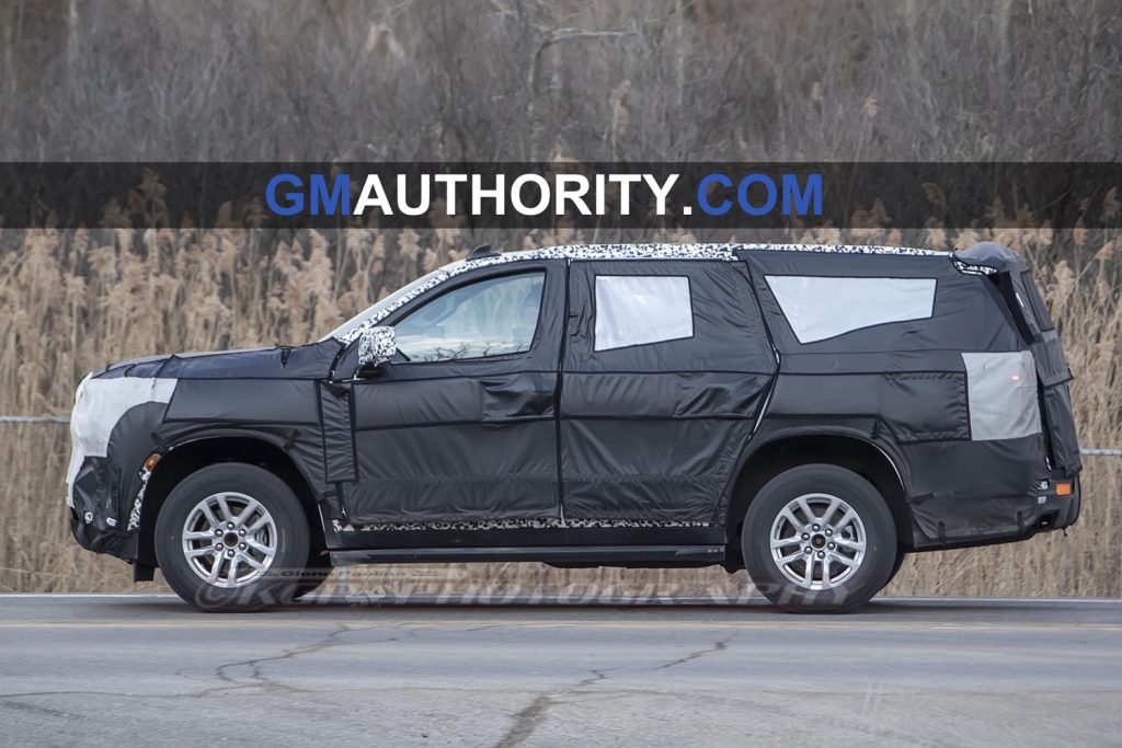 2020 Chevrolet Suburban - Spy Shots - Production Lights - March 2019 008