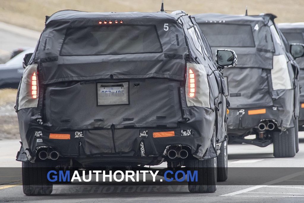 2020 GMC Yukon - Spy Pictures - Head lights and tail lights - March 2019 007