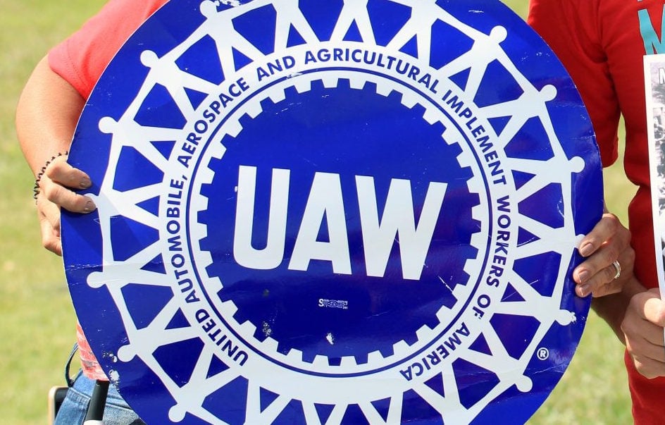 Teamsters Show Solidarity With UAW In GM Strike GM Authority