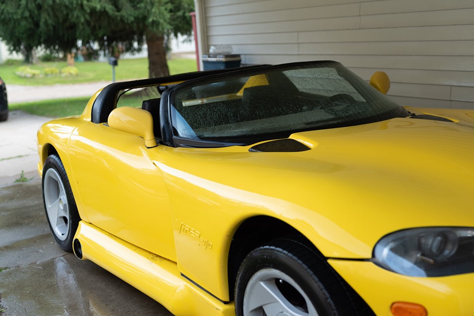 This Dodge Viper Is Actually A Chevrolet Corvette C4 Gm