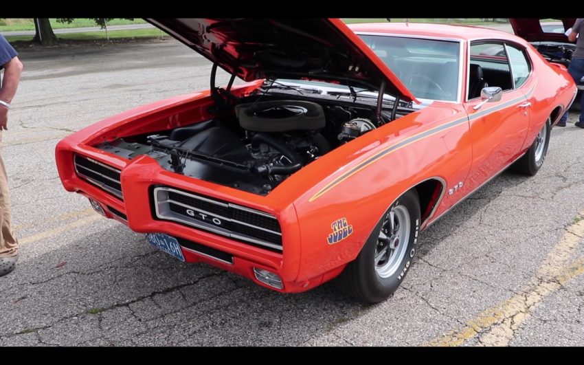 Chevrolet Camaro Copo Vs Pontiac Gto Judge Video Gm Authority