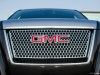 2013-gmc-terrain-denali-gma-garage-08