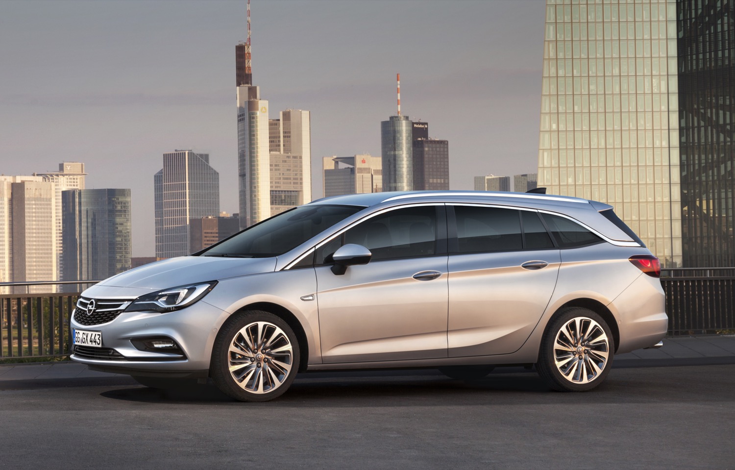 Opel Astra K Sports Tourer Debuts Before Frankfurt Motor Show
