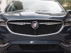 2018-buick-enclave-avenir-exterior-013-front-end-with-grille-and-buick-logo