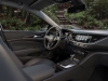 2018-buick-regal-tourx-wagon-interior-001