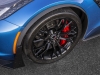 2018-chevrolet-corvette-z06-exterior-007-coupe-in-admiral-blue-metallic-wheel-highlight
