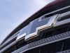 2018-chevrolet-traverse-rs-exterior-004-chevy-badge-logo-on-grille