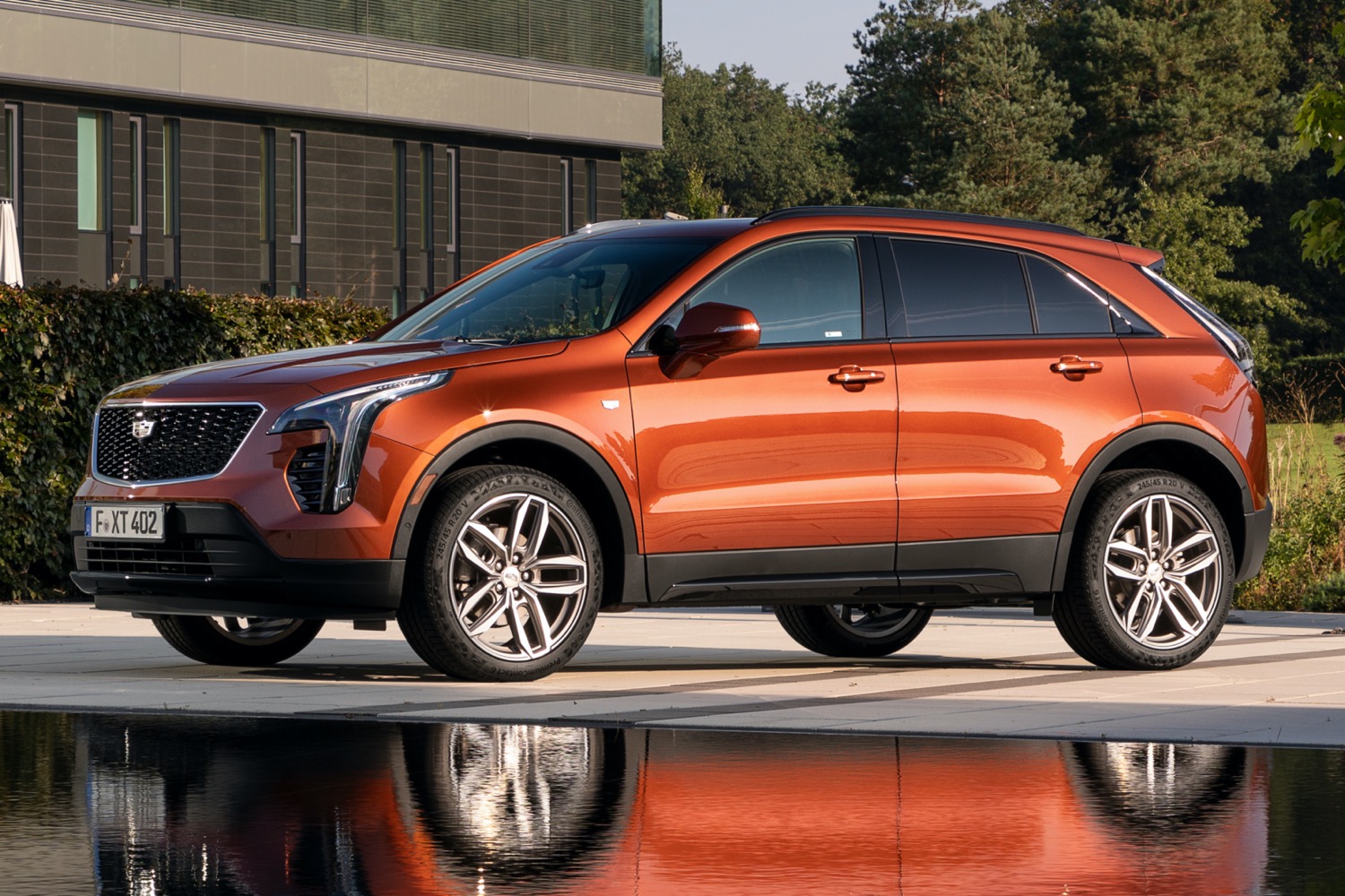 GM Officially Launches The 2021 Cadillac XT4 In Russia GM Authority