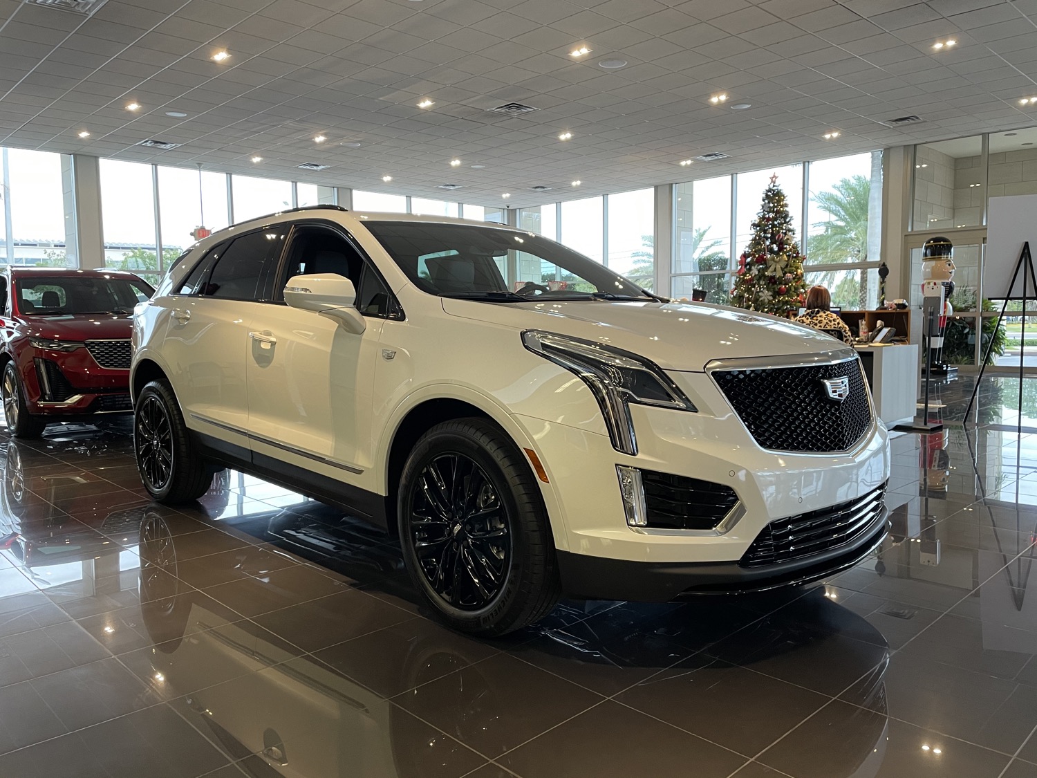 Cadillac XT5V Info, Specs, Pictures, Wiki & More