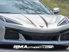 2023-chevrolet-corvette-z06-coupe-silver-flare-metallic-gsj-with-carbon-flash-edge-red-stinger-stripe-first-real-world-photos-april-2022-exterior-003