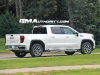 2022-gmc-sierra-1500-slt-white-frost-tricoat-real-world-photos-exterior-004