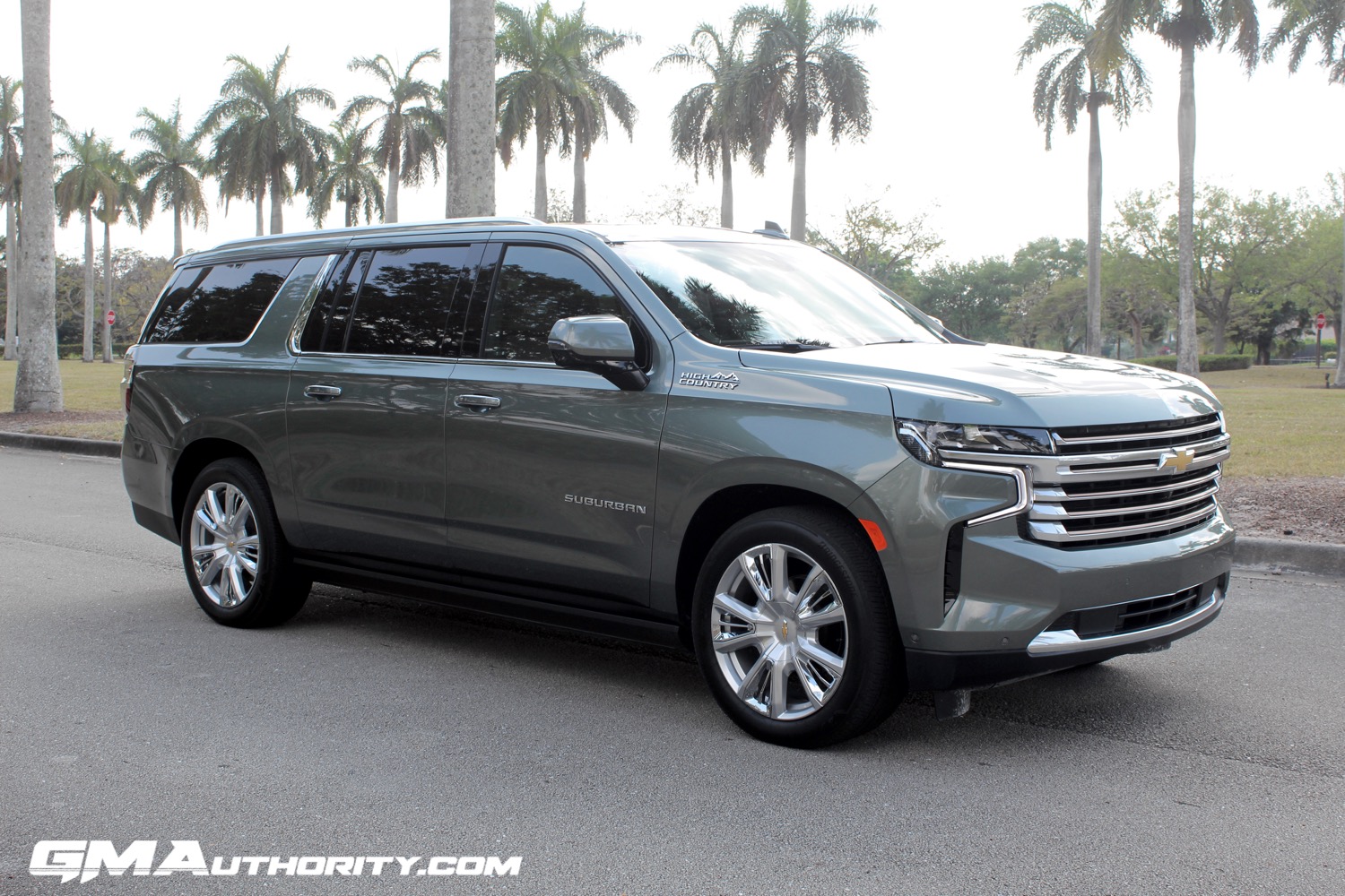 2024 Chevy Tahoe, Suburban Drop Auburn Metallic Paint