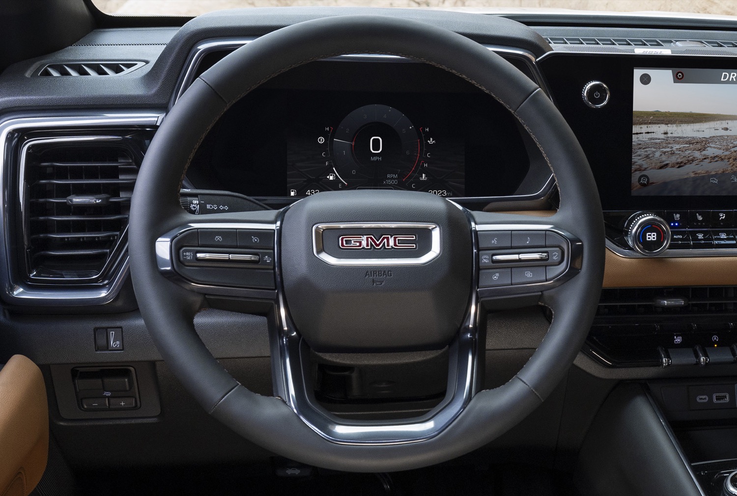 2023-gmc-canyon-at4-interior-003-steering-wheel-dash-instument-panel-gauge-cluster