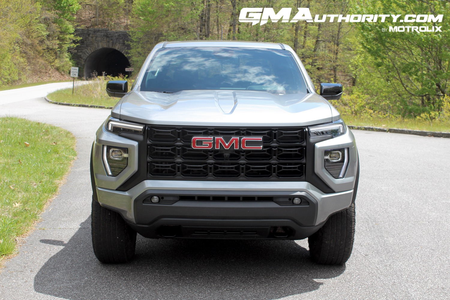 2023-gmc-canyon-elevation-sterling-metallic-gxd-first-drive-exterior-002-front