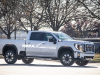 2024-gmc-sierra-2500-hd-denali-crew-cab-short-bed-white-frost-tricoat-g1w-first-real-world-photos-exterior-006