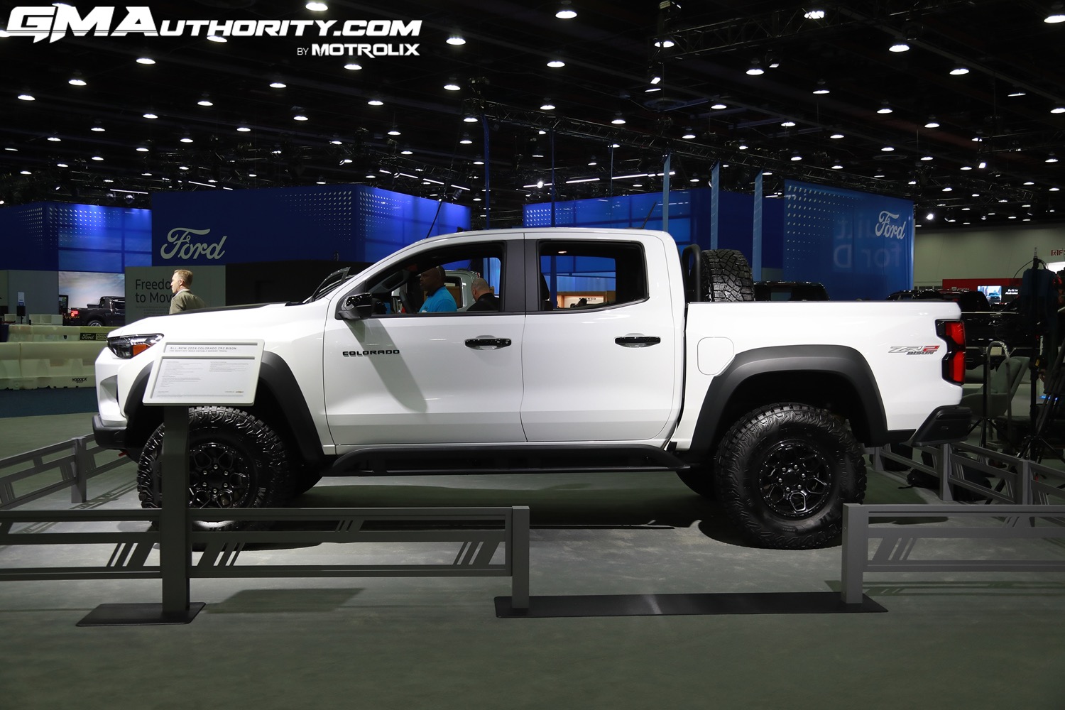 2024 Chevy Colorado ZR2 Bison Live Photo Gallery