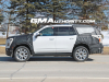 2024-chevrolet-tahoe-high-country-refresh-prototype-spy-shots-march-2023-exterior-006