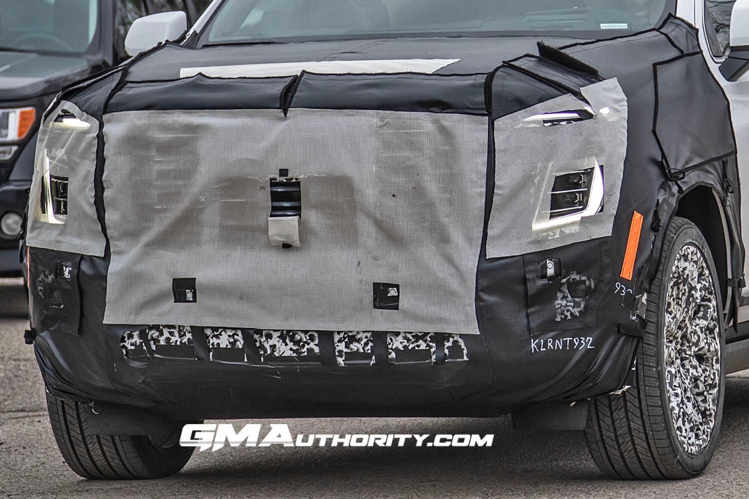 2024 GMC Yukon Denali Ultimate Caught Testing Photos