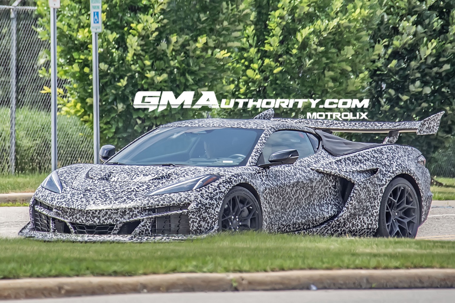 Chevy Teases 2025 Corvette ZR1 Engine Sound Video
