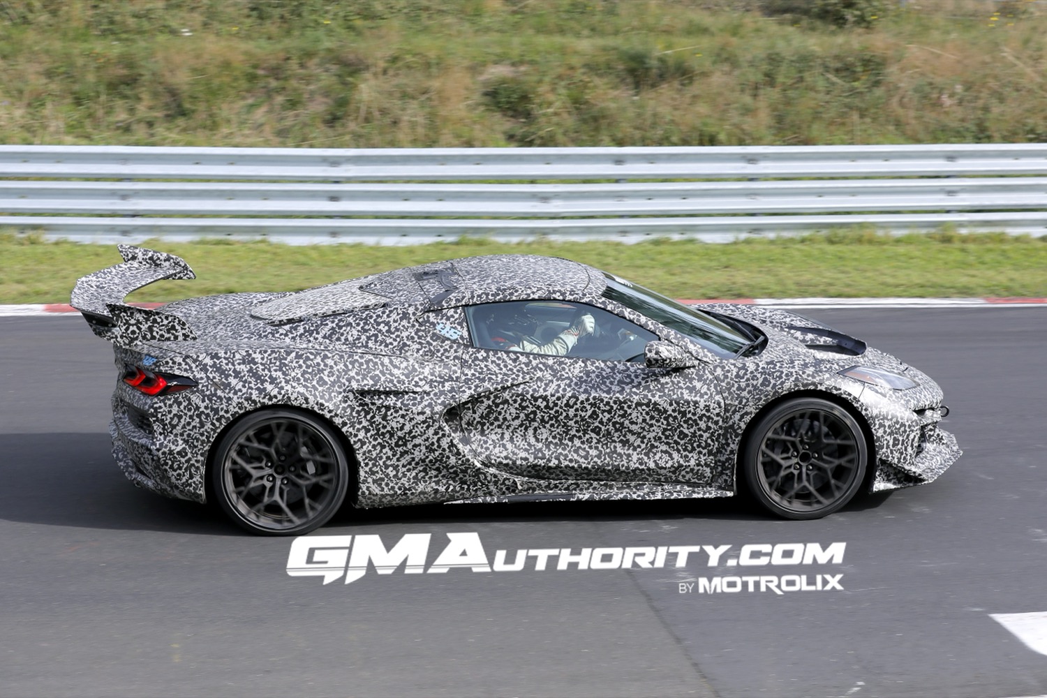 2025 Corvette ZR1 Rendered With Latest Details And Aero