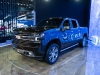 2019-chevrolet-silverado-1500-high-country-with-illuminated-grille-bowtie-emblem-glowtie-naias-2019-006
