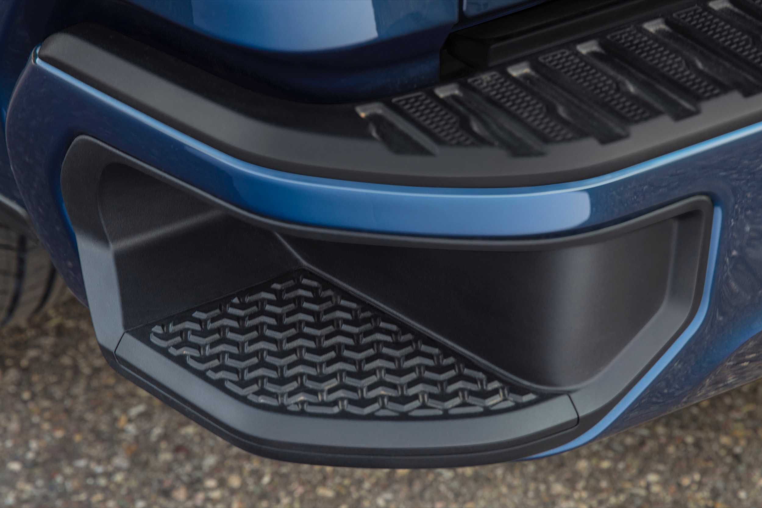 Rear Bumper Textured Black Step Pad For 2015-2019 Silverado Sierra 2500 3500 HD