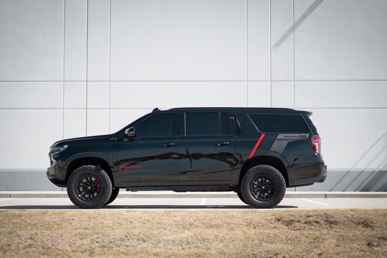 PaxPower Debuts Supercharged GM FullSize Jackal SUV Video